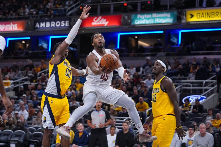Mitchell scores 43 points to lead Cavaliers to 135-119 win over Pacers | iNFOnews.ca