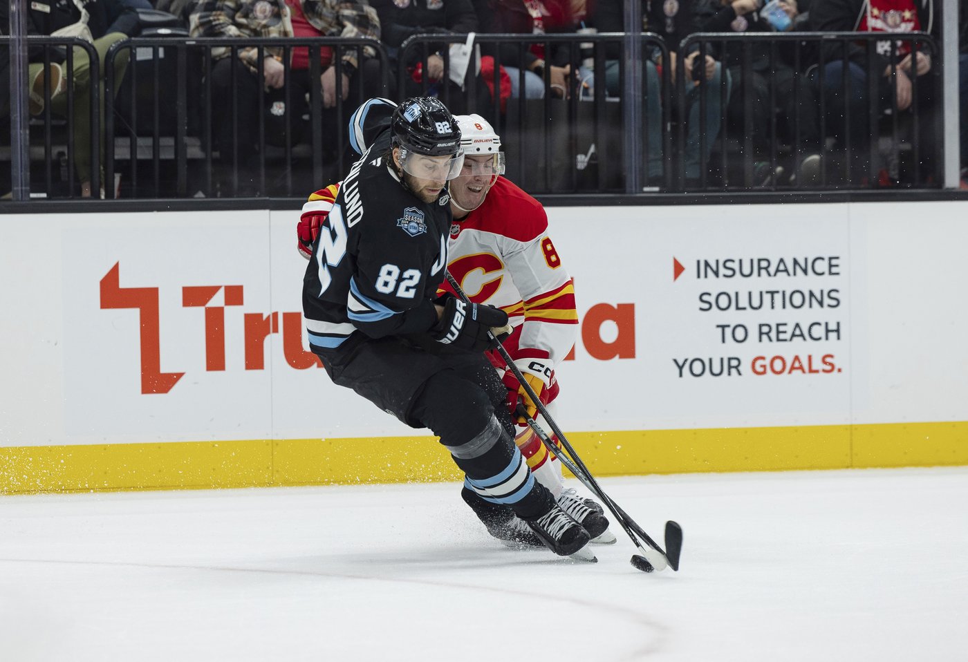 Mikhail Sergachev helps Utah beat Calgary Flames 5-1 to snap four-game skid | iNFOnews.ca