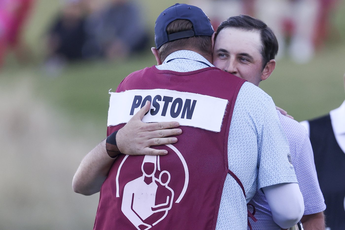 J.T. Poston ends long day in Las Vegas with 3rd career PGA Tour title | iNFOnews.ca