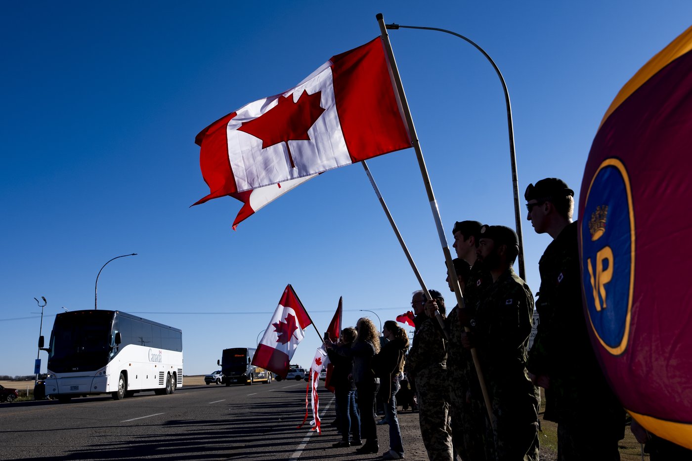 'Wainwright stands with you': Residents line highway to support soldiers after fire | iNFOnews.ca 'Wainwright stands with you': Residents line highway to support soldiers after fire | iNFOnews.ca