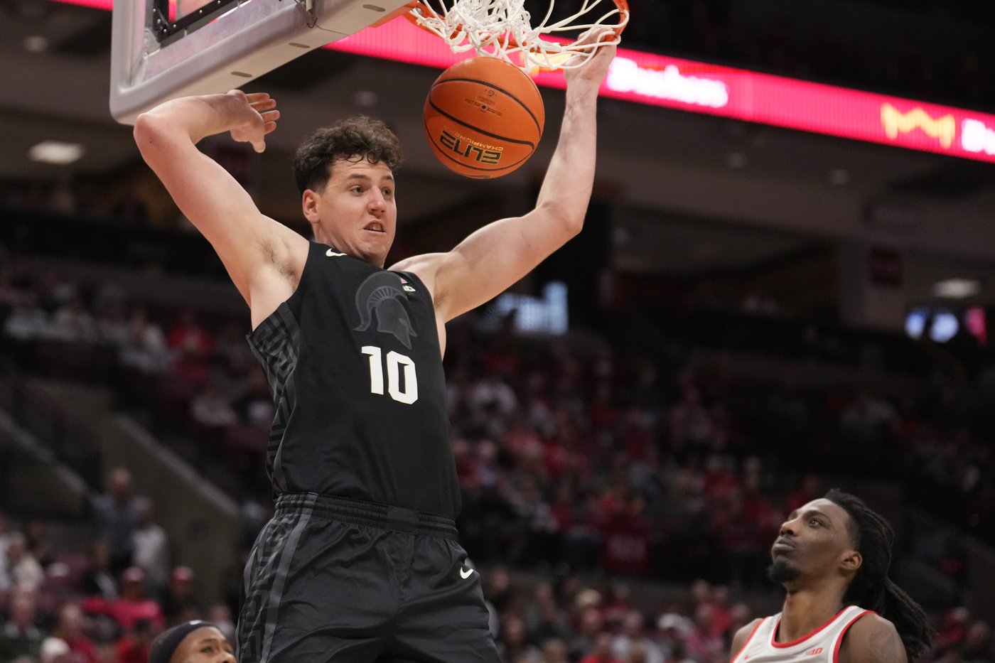 Zapala scores season-high 15 points as No. 18 Michigan State holds off Ohio State 69-62 | iNFOnews.ca