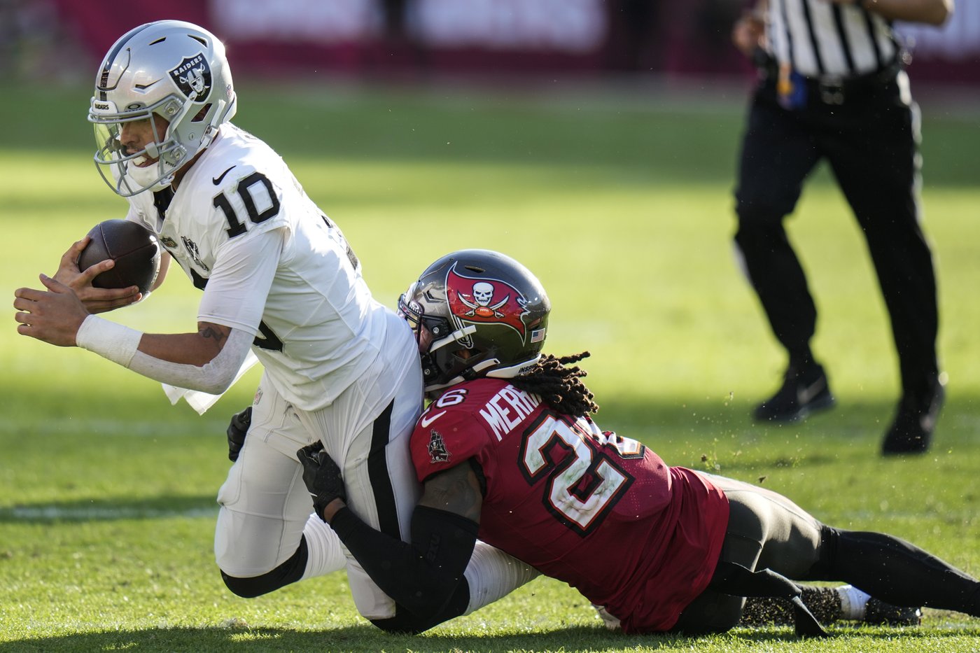 Slumping Falcons try to keep pace in NFC South when visiting the skidding Raiders | iNFOnews.ca