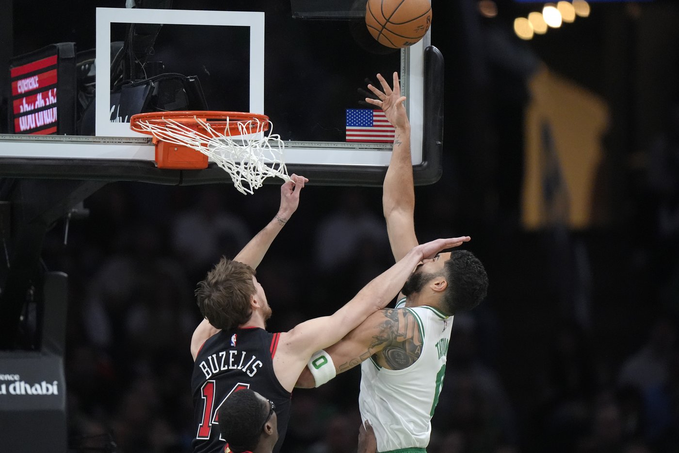 Zach LaVine scores season-high 36 points to help the Bulls hold off the Celtics 117-108 | iNFOnews.ca
