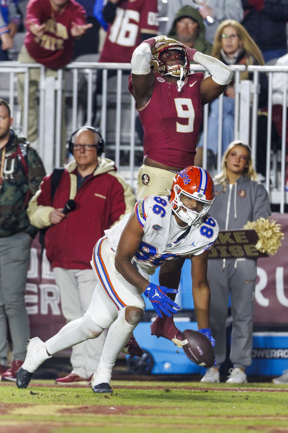 Florida runs over Florida State, recovers five fumbles in 31-11 rivalry win | iNFOnews.ca