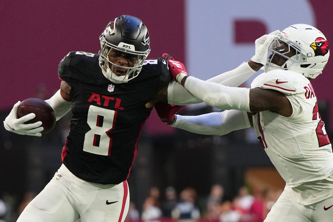 Trey McBride is voted the NFL’s top tight end by an AP panel | iNFOnews.ca