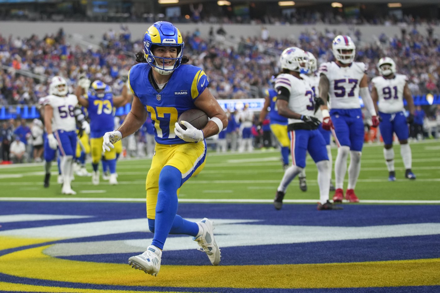 Rams offense is humming with good health, and it gave a stellar performance to upset Buffalo | iNFOnews.ca