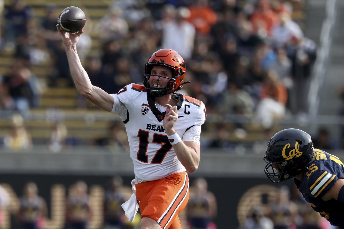Fernando Mendoza throws for career-high 364 yards as Cal routs Oregon State 44-7 | iNFOnews.ca