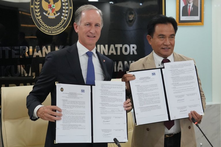 Indonesia to repatriate 2 convicted Dutch drug traffickers, including one on death row | iNFOnews.ca