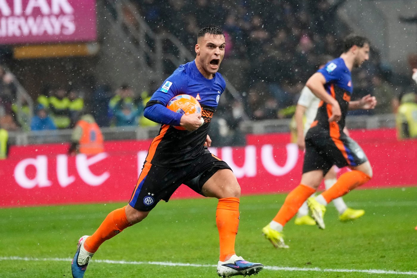 Inter bounce back from two down to demolish Pisa and extend lead at the top of Serie A | iNFOnews.ca