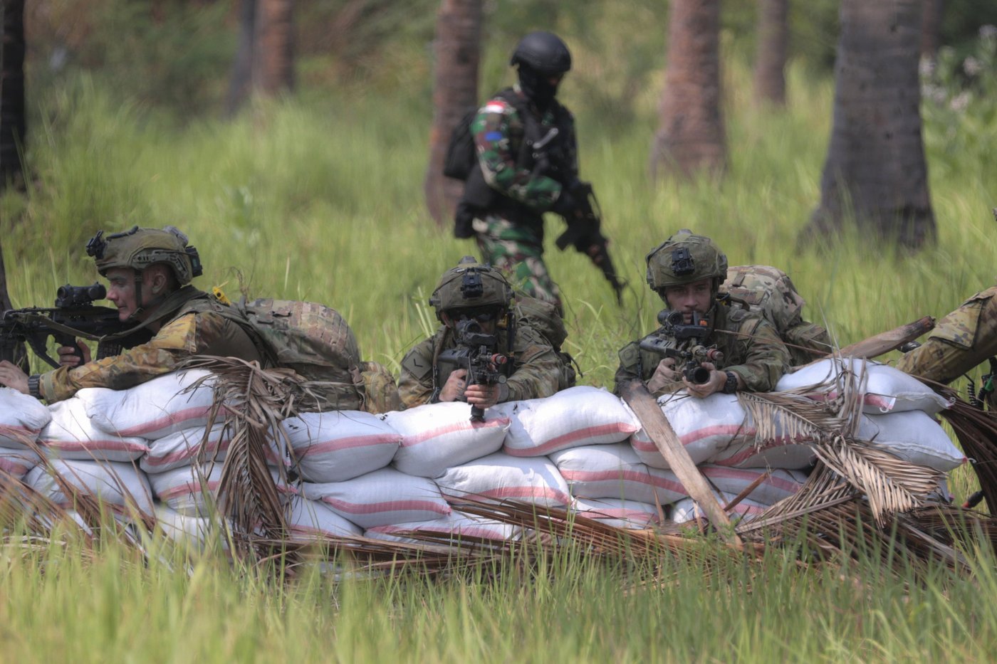Indonesia and Australia hold joint military drills after signing a new defense agreement | iNFOnews.ca