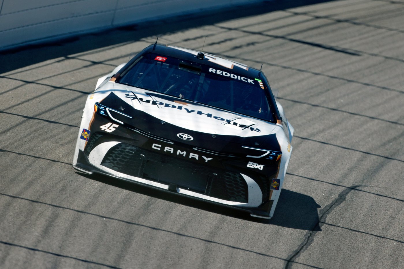Tyler Reddick's last-lap move, his fifth win, and a pace not seen since Dale Earnhardt in 1987 | iNFOnews.ca Tyler Reddick's last-lap move, his fifth win, and a pace not seen since Dale Earnhardt in 1987 | iNFOnews.ca