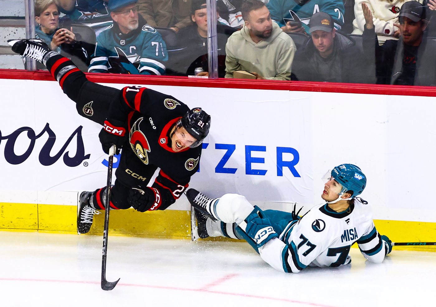 Defensive miscues prove costly as Senators drop 6-2 decision to Sharks | iNFOnews.ca Defensive miscues prove costly as Senators drop 6-2 decision to Sharks | iNFOnews.ca