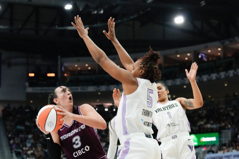 Salaun powers Valkyries past Tempo 83-75 as Golden State wins sixth straight | iNFOnews.ca