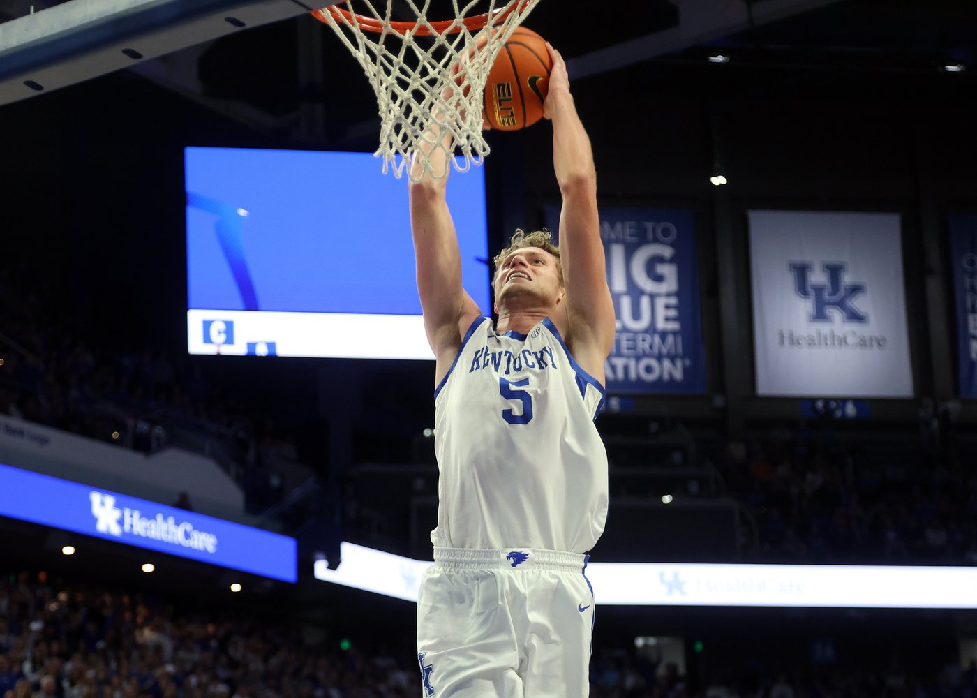 Denzel Aberdeen scores 19, Collin Chandler and Otega Oweh each had 18, and Kentucky tops Texas 85-80 | iNFOnews.ca Denzel Aberdeen scores 19, Collin Chandler and Otega Oweh each had 18, and Kentucky tops Texas 85-80 | iNFOnews.ca