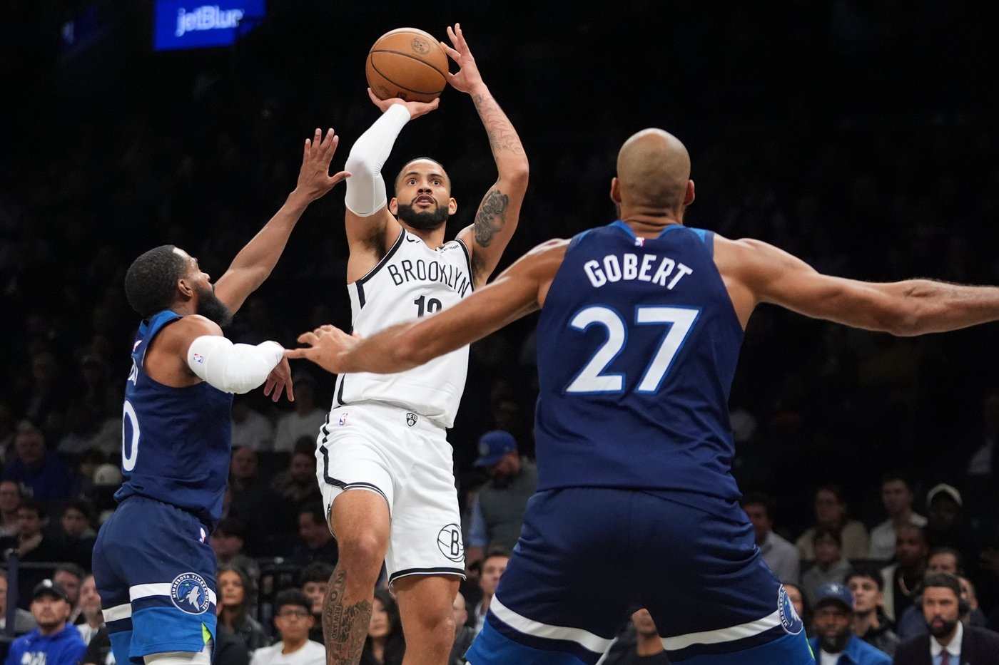 Julius Randle has a triple-double to lead the Timberwolves past the winless Nets | iNFOnews.ca