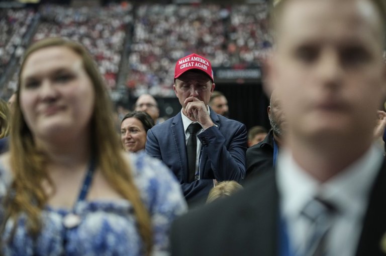 Photos of conservative activist Charlie Kirk's memorial service | iNFOnews.ca