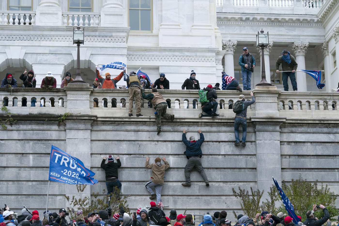 U.S. Capitol rioter arrested in B.C. ski resort after claiming political asylum | iNFOnews.ca