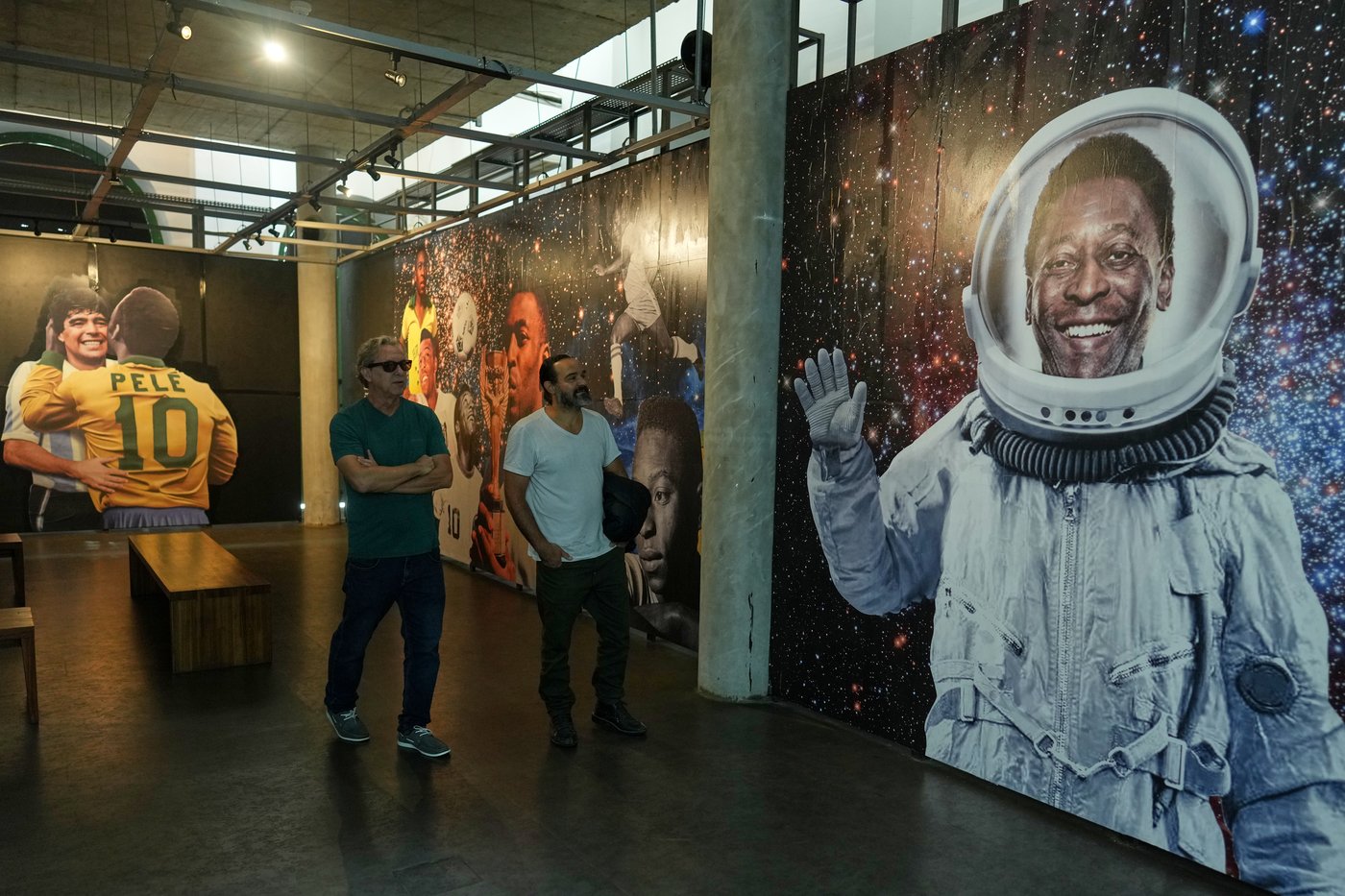 Soccer great Pelé's legacy shines on in his one-time home ahead of the World Cup | iNFOnews.ca Soccer great Pelé's legacy shines on in his one-time home ahead of the World Cup | iNFOnews.ca