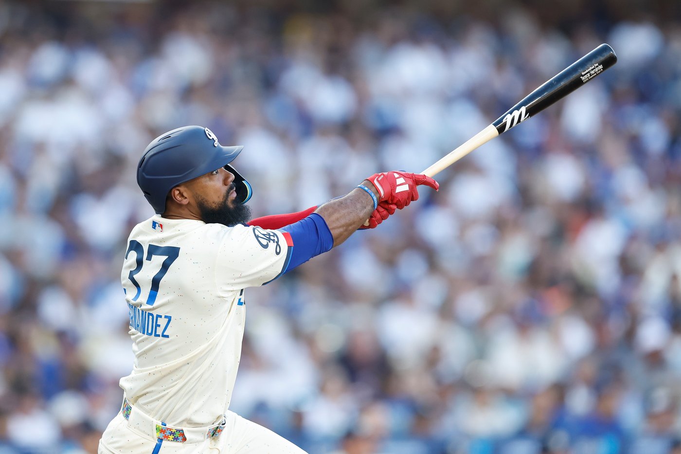 Rafaela hits 2 homers as streaking Red Sox take lead in 8th and edge Yamamoto and Dodgers 3-2 | iNFOnews.ca