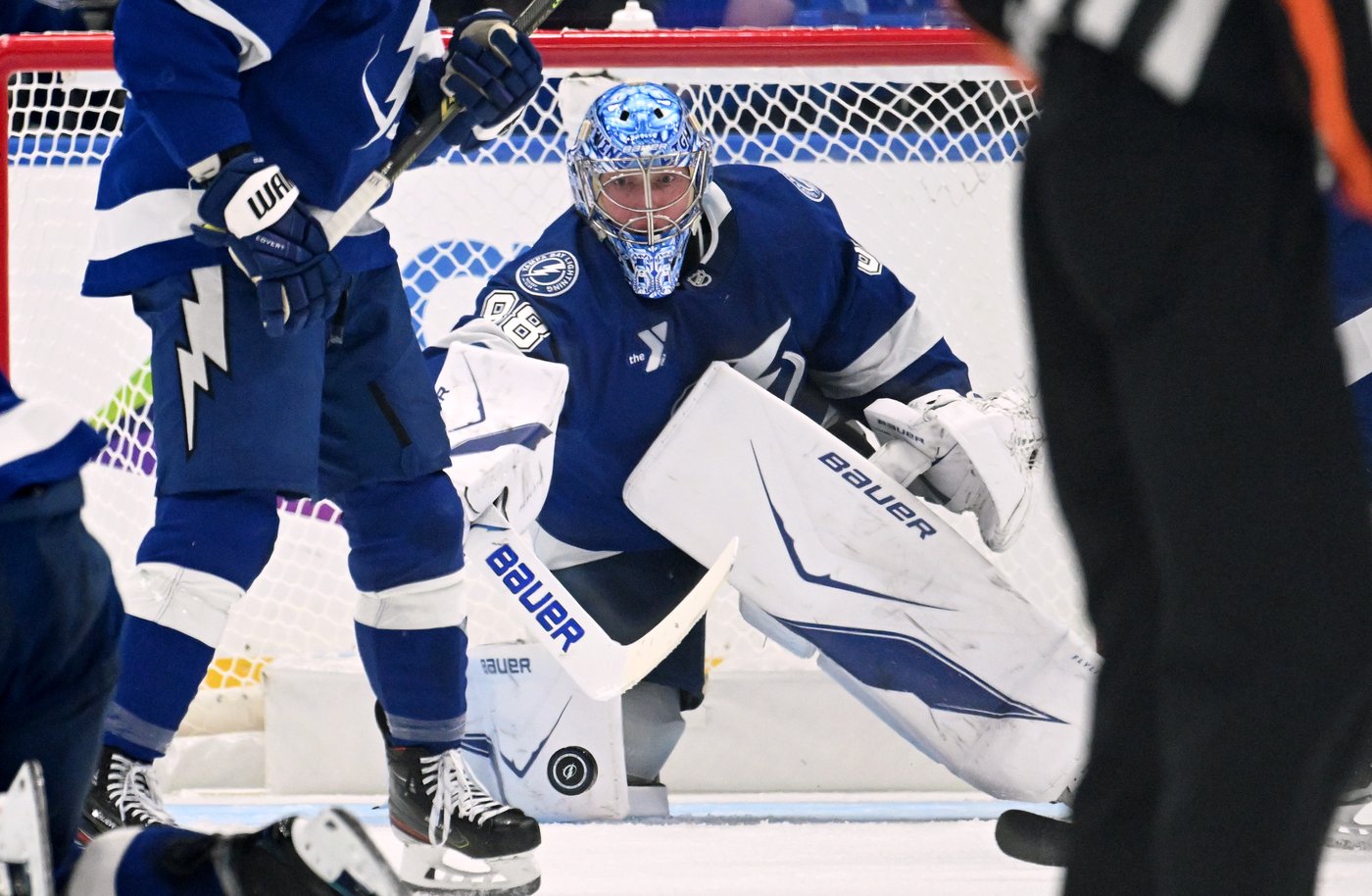 Lightning beat the Capitals 3-1 in home opener | iNFOnews.ca