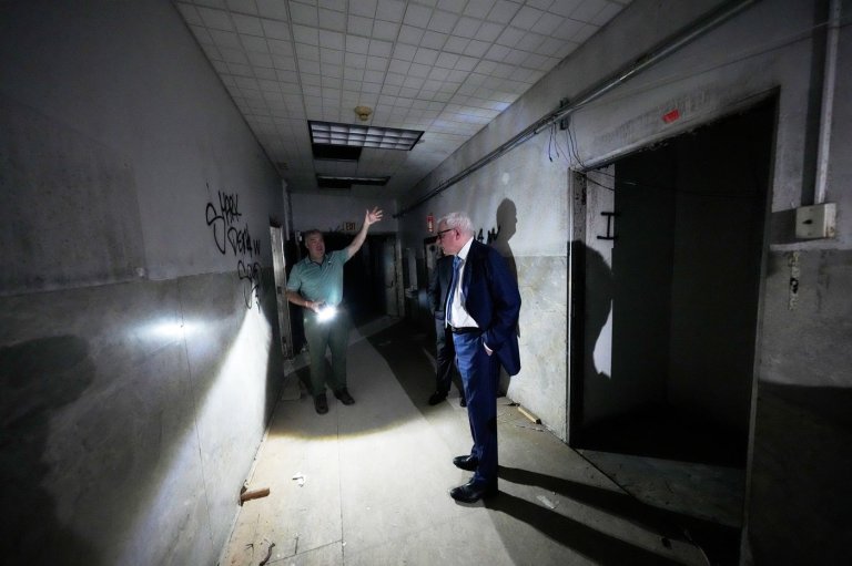 Beloved New Orleans hospital, wracked by floods and grief in Hurricane Katrina, to get a makeover | iNFOnews.ca