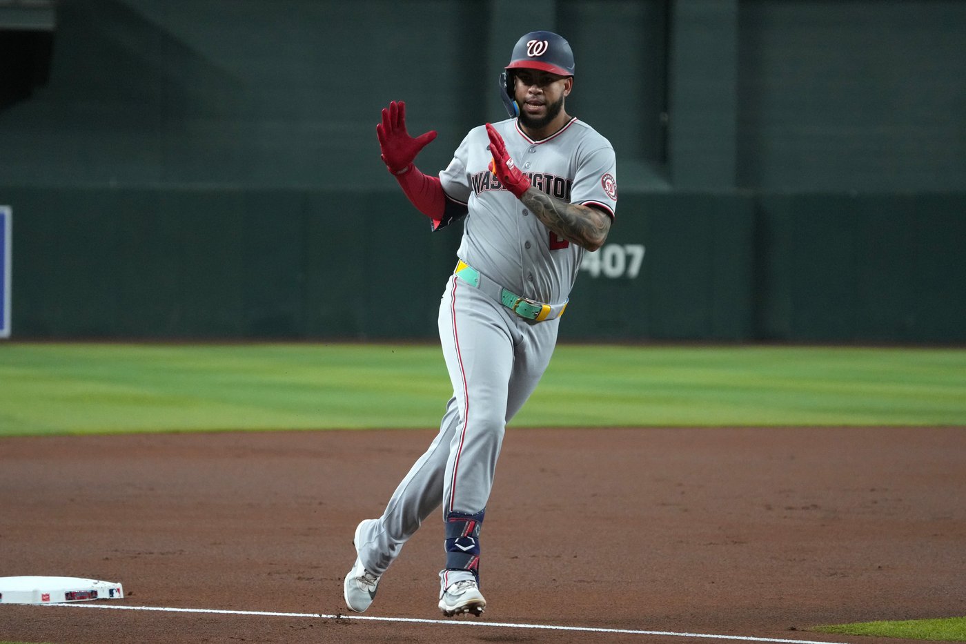 García hits 1st grand slam for his 2nd HR of game in Nationals' 14-1 romp over Diamondbacks | iNFOnews.ca