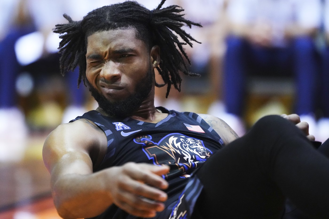 Johni Broome scores 21 and No. 4 Auburn wins Maui Invitational with a 90-76 win over Memphis | iNFOnews.ca Johni Broome scores 21 and No. 4 Auburn wins Maui Invitational with a 90-76 win over Memphis | iNFOnews.ca