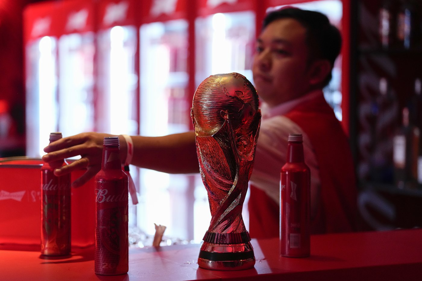 FIFA signs Budweiser brewer AB InBev to separate sponsor deal for 2025 Club World Cup in the US | iNFOnews.ca FIFA signs Budweiser brewer AB InBev to separate sponsor deal for 2025 Club World Cup in the US | iNFOnews.ca