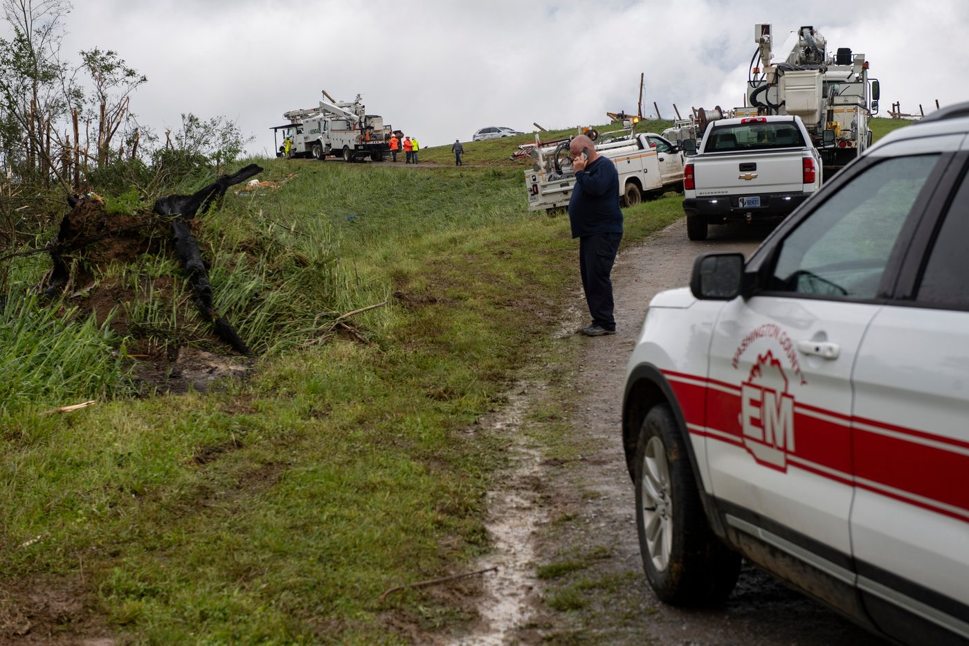 1 dead and several injured when storm rips through Kentucky community, authorities say | iNFOnews.ca 1 dead and several injured when storm rips through Kentucky community, authorities say | iNFOnews.ca