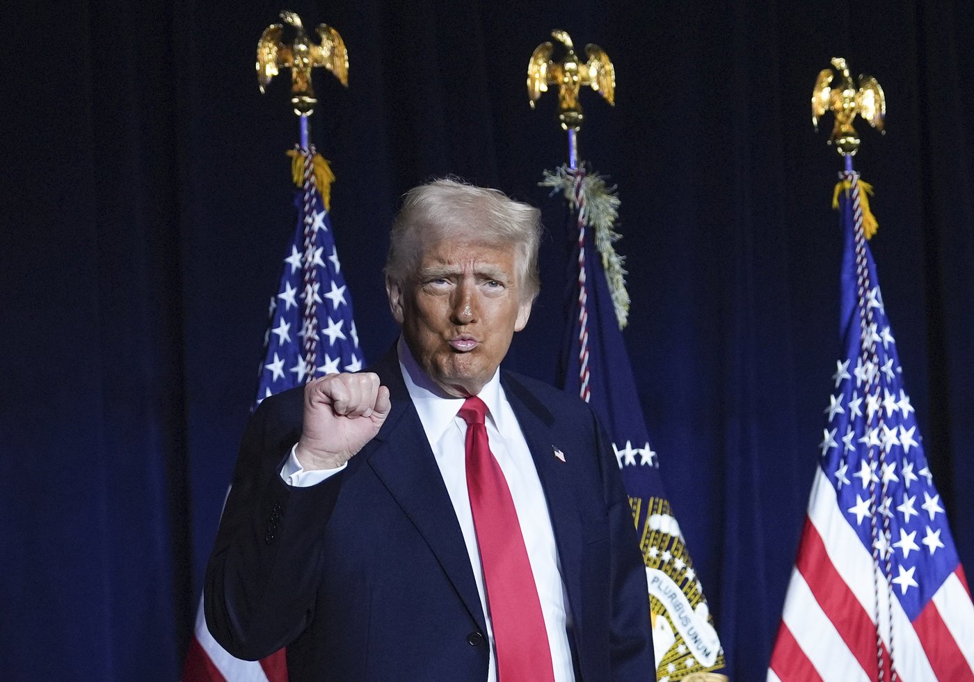 After prayer breakfast, Trump creates task force to root out 'anti-Christian bias' | iNFOnews.ca After prayer breakfast, Trump creates task force to root out 'anti-Christian bias' | iNFOnews.ca