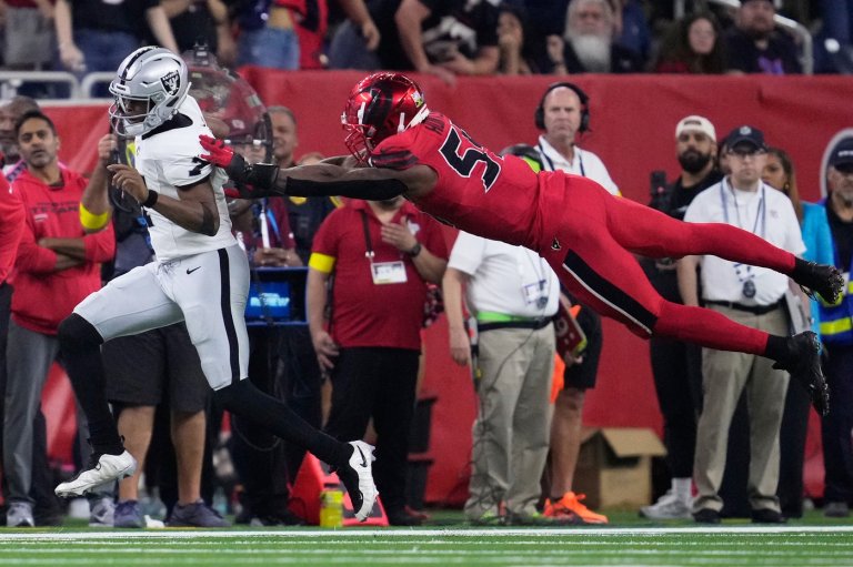 Texans extend winning streak to 7 with 23-21 victory over Raiders | iNFOnews.ca