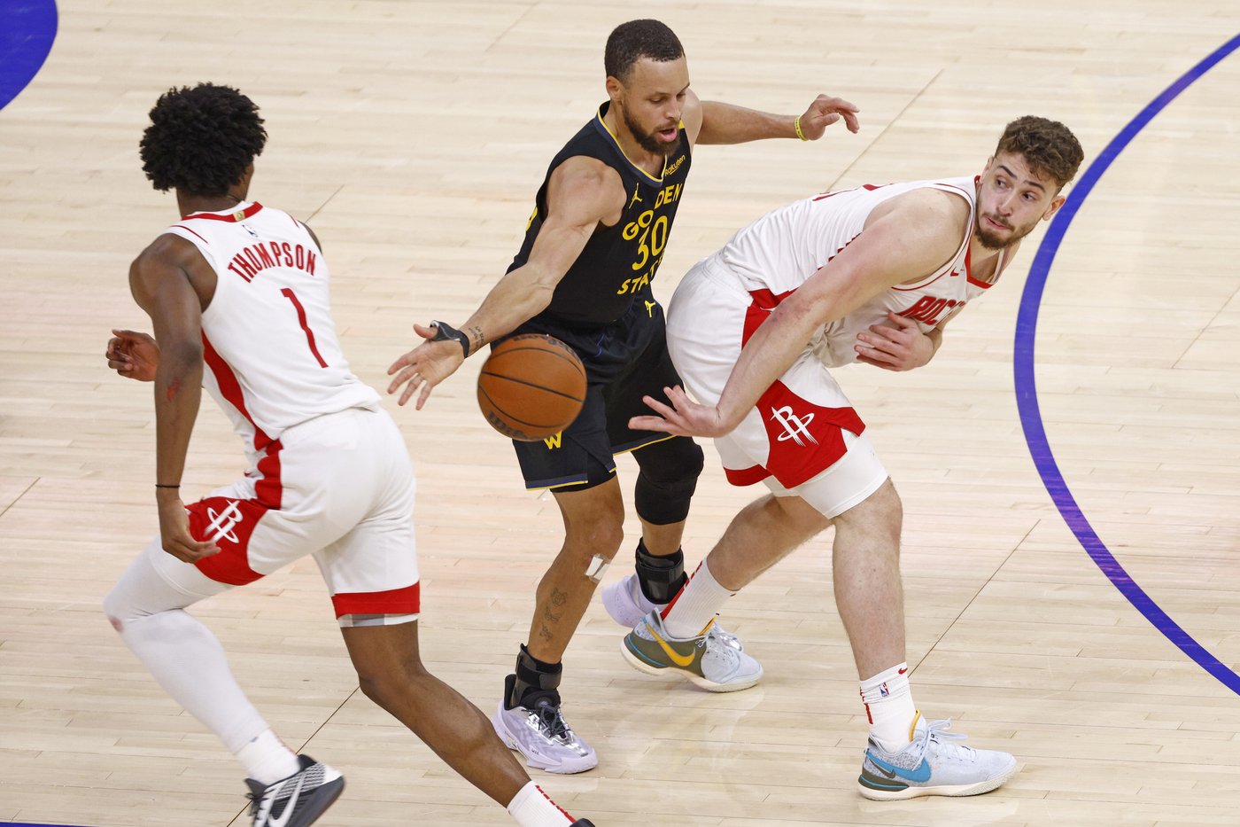 VanVleet leads Rockets back from 3-1 deficit and into deciding Game 7 against Warriors | iNFOnews.ca VanVleet leads Rockets back from 3-1 deficit and into deciding Game 7 against Warriors | iNFOnews.ca