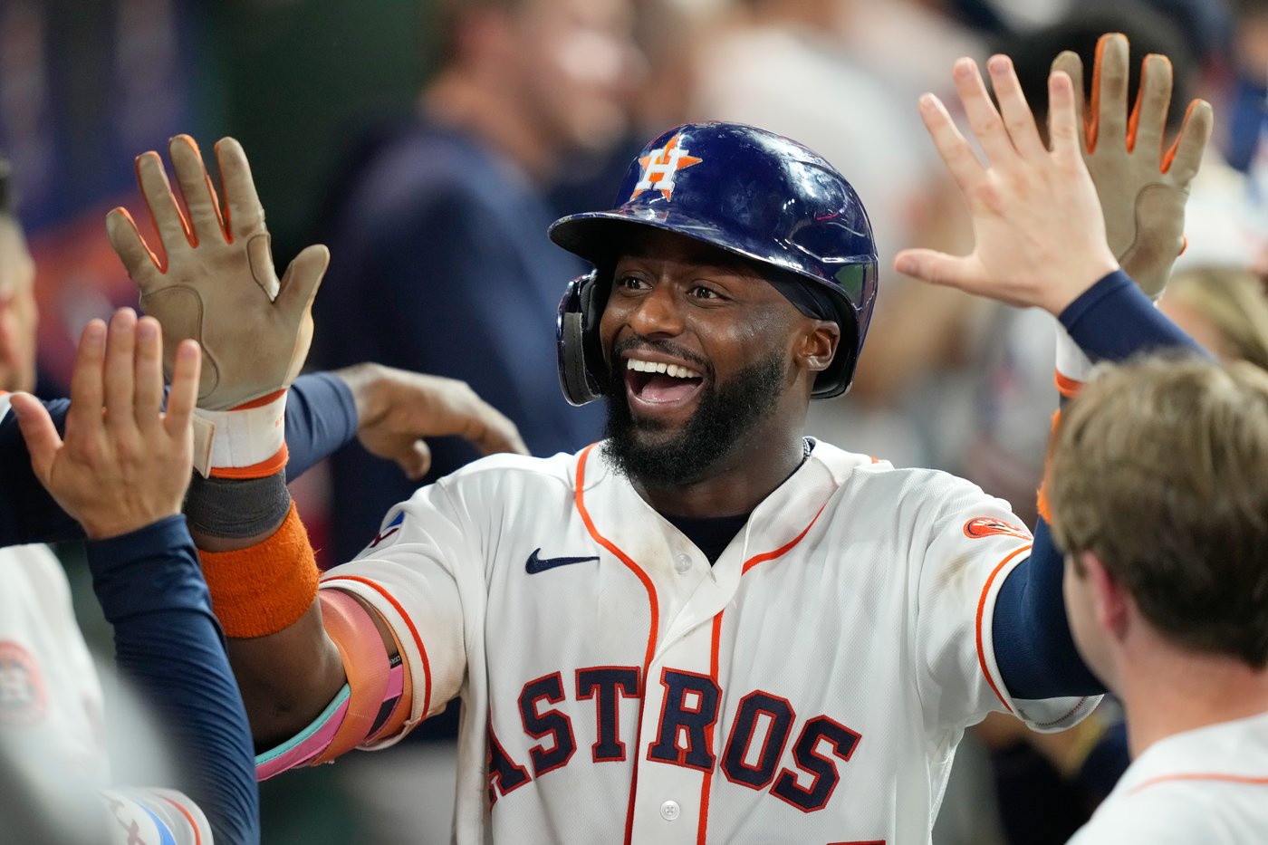Trammell hits 3-run homer as Astros beat Blue Jays 7-2 | iNFOnews.ca