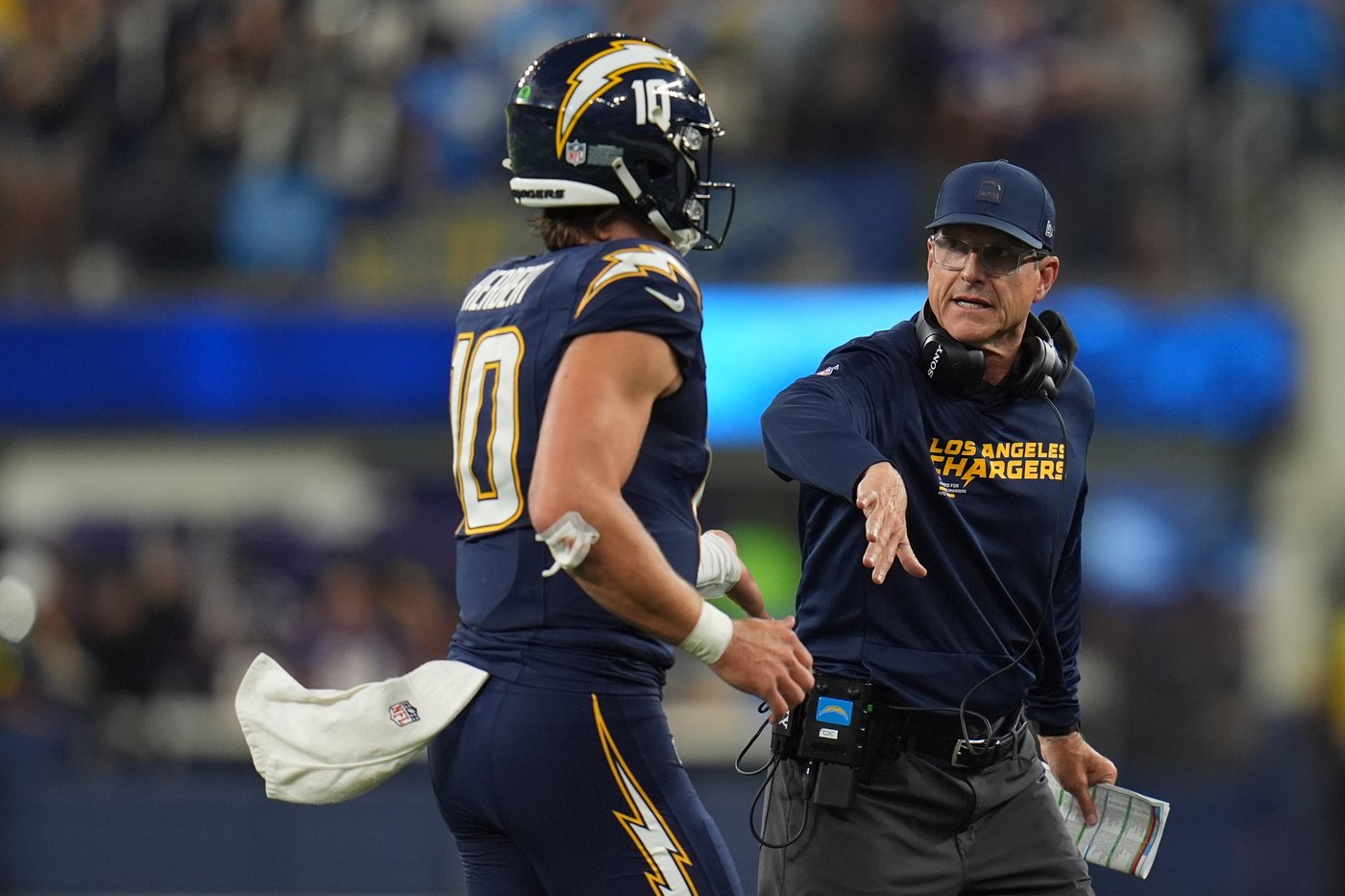 Chargers and Titans are going in different directions when they meet Sunday | iNFOnews.ca