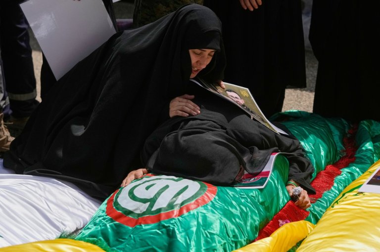 Israeli airstrikes on southern Lebanon kill 10, including paramedics and a child, officials say | iNFOnews.ca