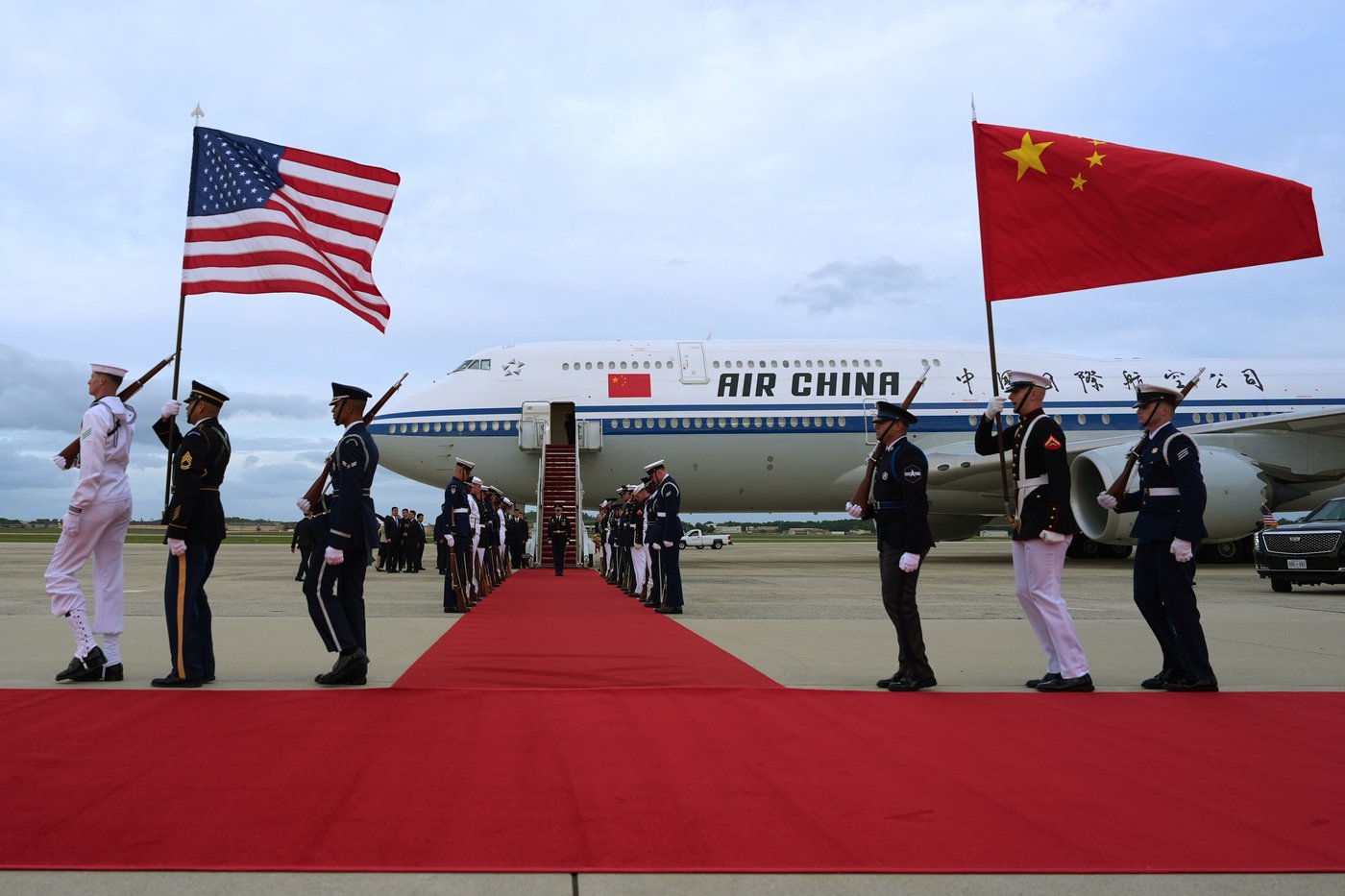 Trump welcomes China's Xi to Washington with planeside ceremony and extension of trade truce | iNFOnews.ca Trump welcomes China's Xi to Washington with planeside ceremony and extension of trade truce | iNFOnews.ca