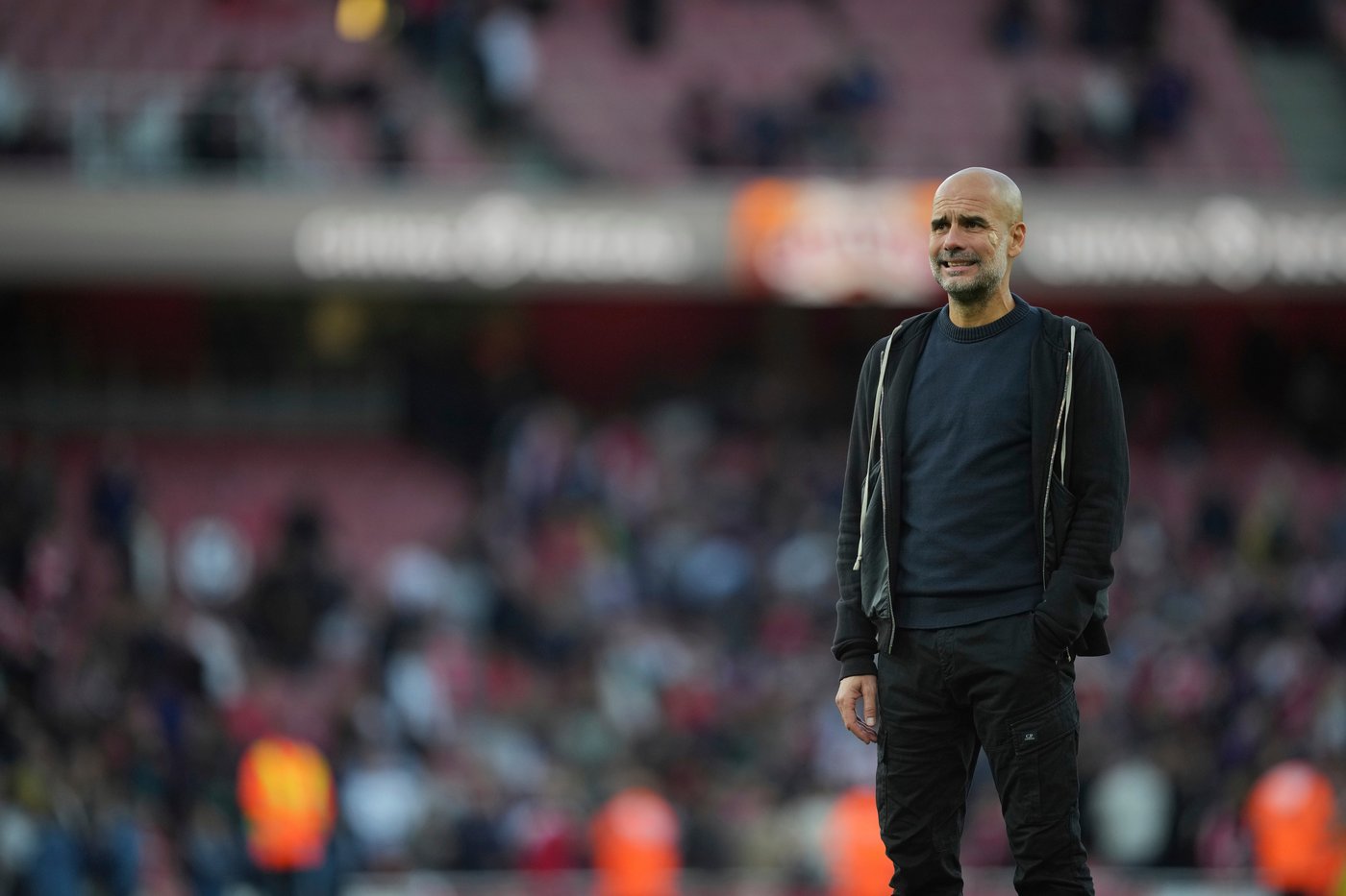 Rugby kickoffs, long throws and big No. 9s: How Premier League teams have gone back to basics | iNFOnews.ca