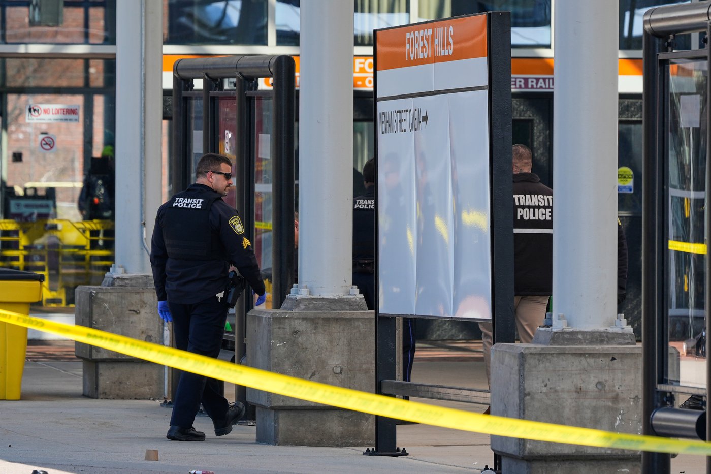 Boston transit police say man threatened to stab bus driver before struggle with officers | iNwheels