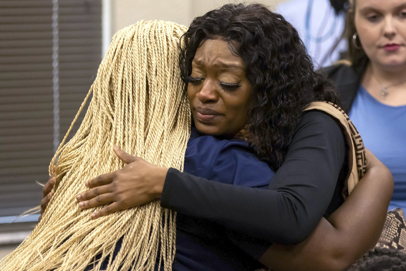 White Florida woman sentenced to 25 years in prison for shooting Black neighbor in lengthy dispute | iNFOnews.ca