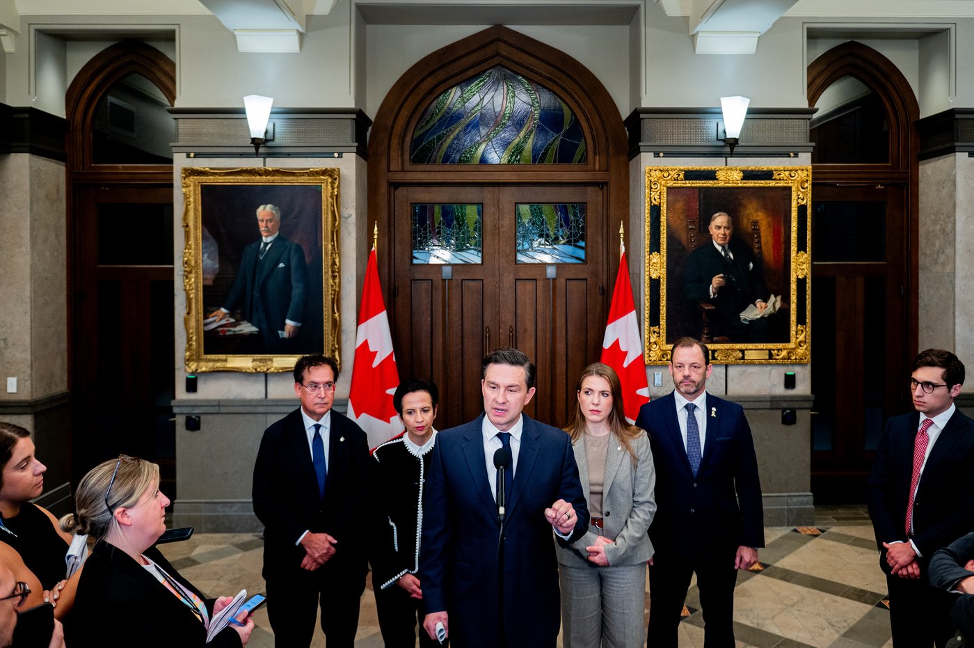 Poilievre barred from speaking in House for not withdrawing remark about Joly | iNFOnews.ca