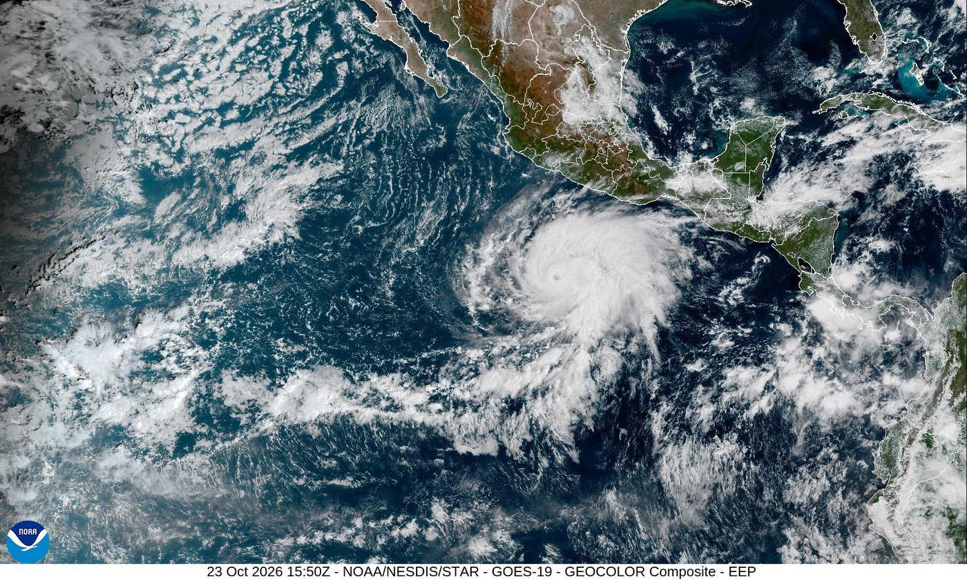 With hurricane off Mexico sharing name with Vice President JD Vance, the social media memes fly | iNFOnews.ca