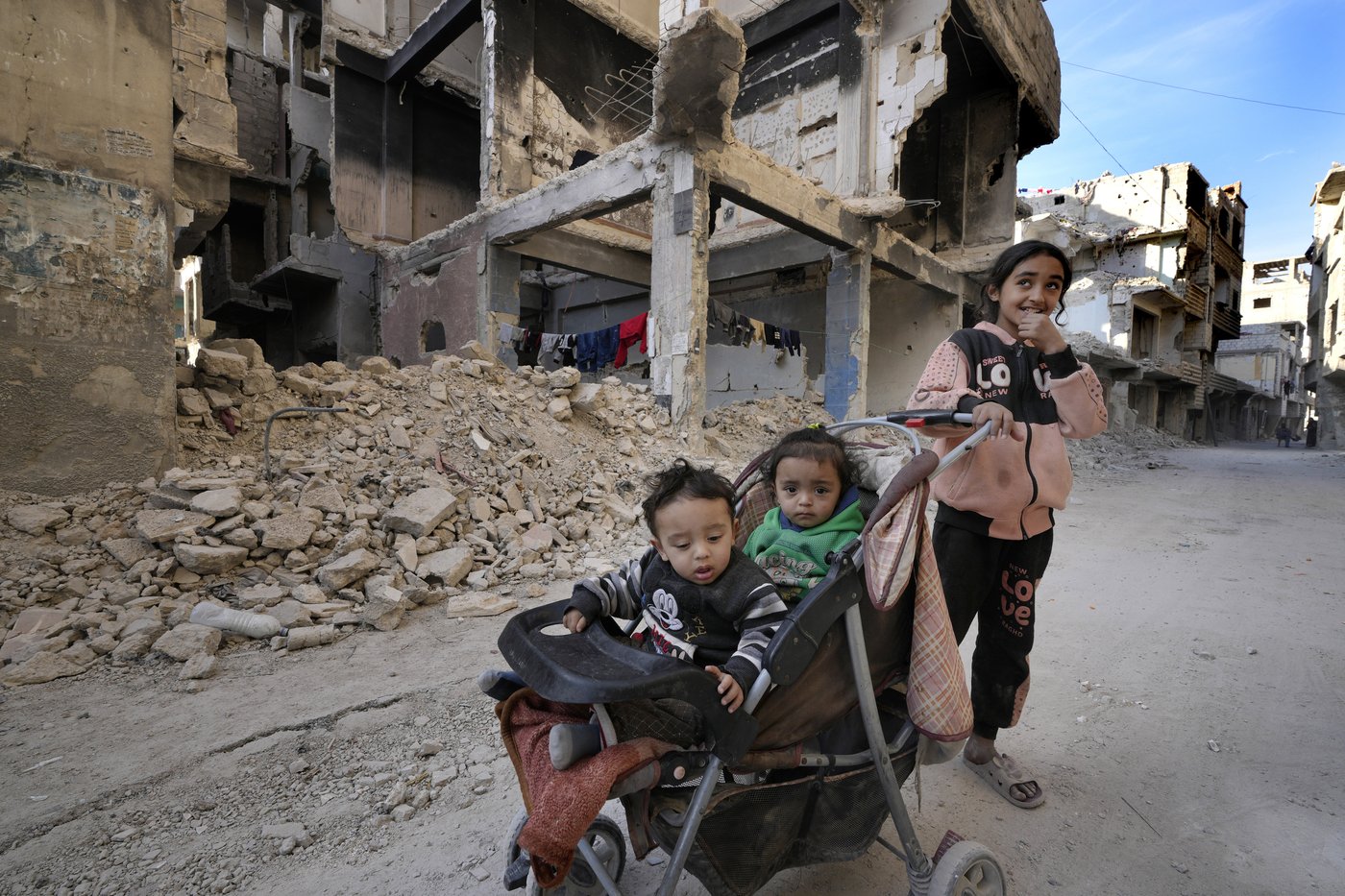 Palestinian refugees return to Yarmouk amid questions about their place in the new Syria | iNFOnews.ca