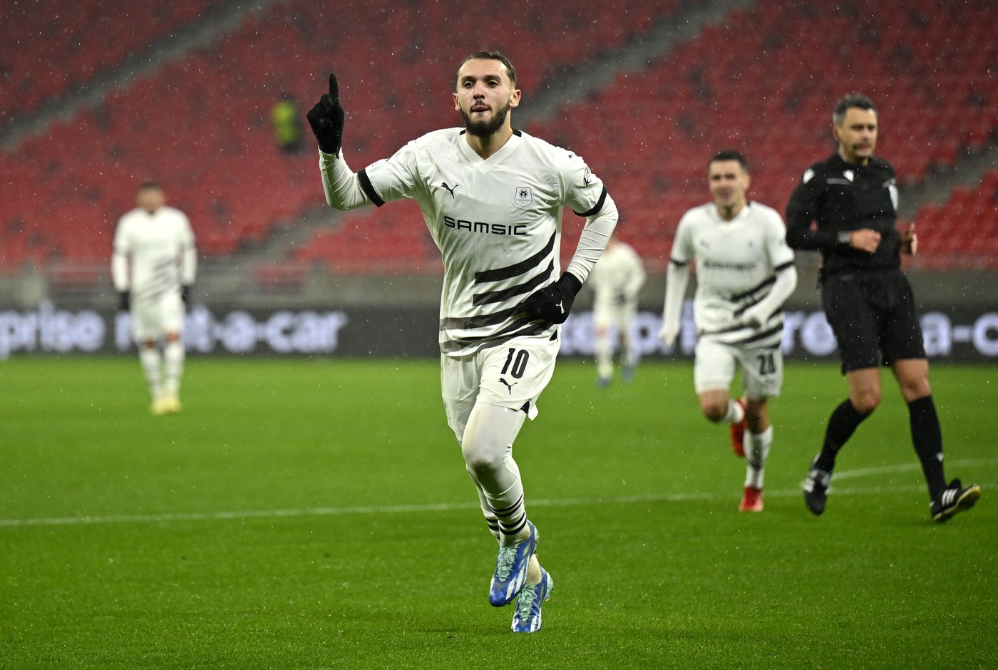 David vs. Gouiri: duel between strikers could be a factor in the race for a Champions League spot | iNFOnews.ca David vs. Gouiri: duel between strikers could be a factor in the race for a Champions League spot | iNFOnews.ca
