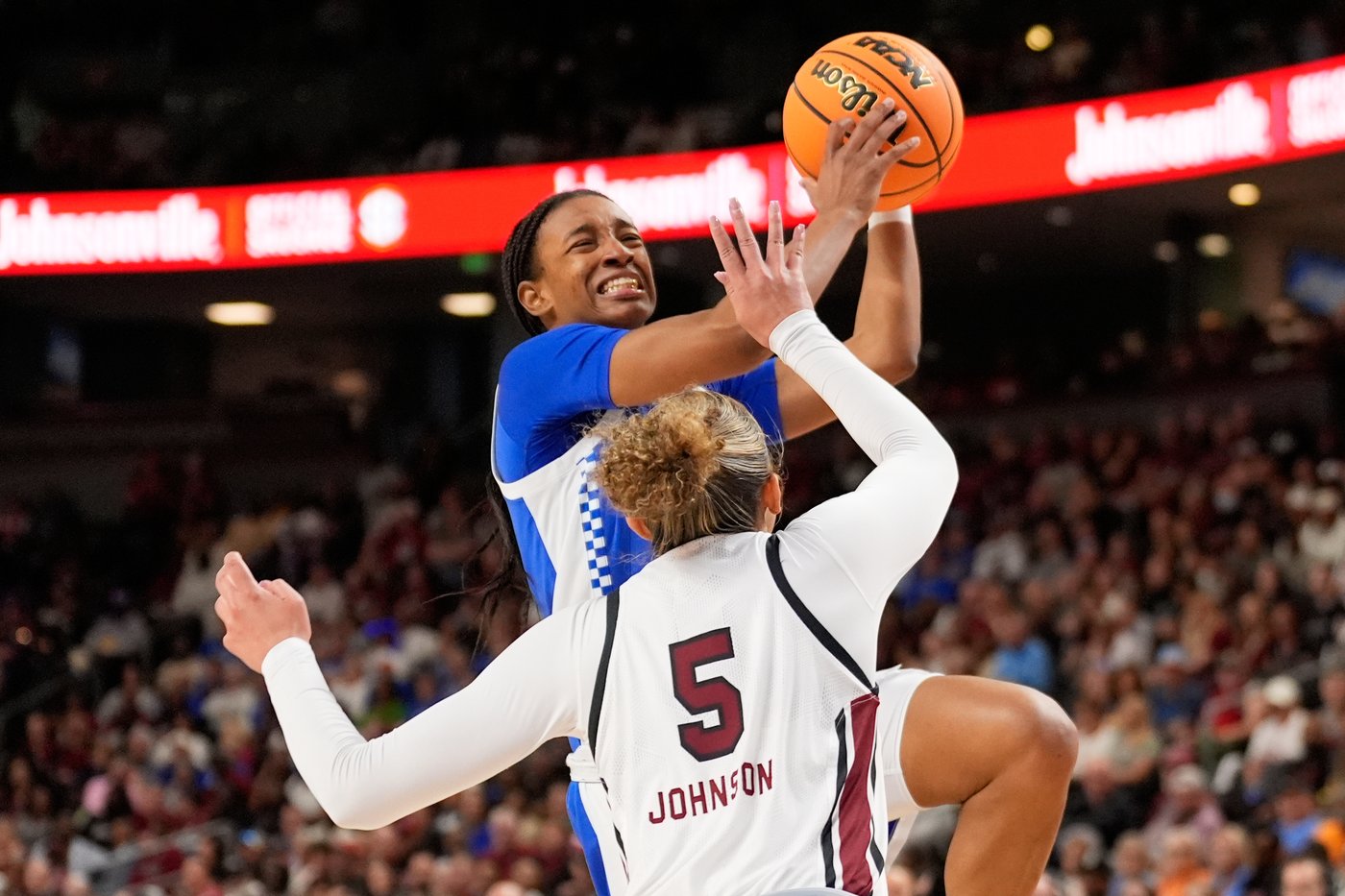 No. 3 South Carolina opens SEC Tournament title defense with 87-64 rout of No. 17 Kentucky | iNFOnews.ca