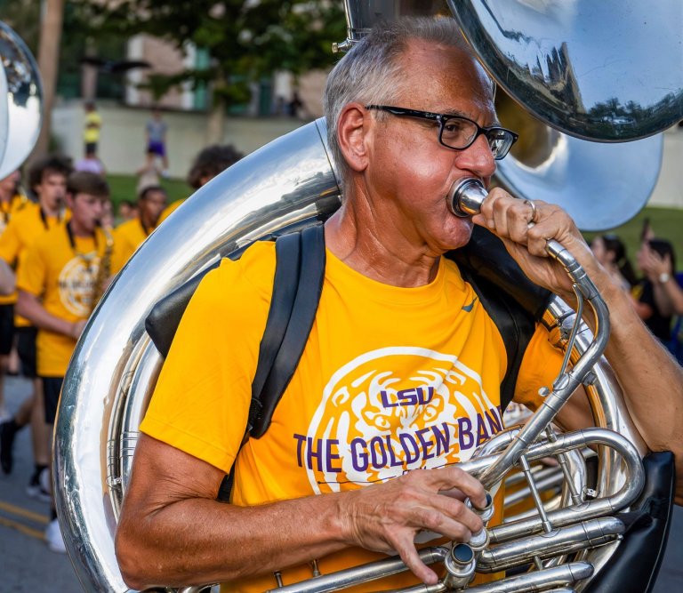 Retired accountant is hitting a high note: He's joined Louisiana State University's marching band | iNFOnews.ca