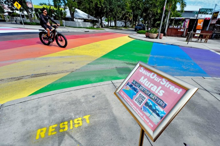 St. Petersburg to vote on flags for LGBTQ+ and Black communities after DeSantis erases murals | iNFOnews.ca