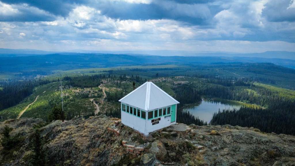 'Time capsules': Why a Shuswap adventurist is driven to save old forest fire lookout towers | iNFOnews.ca 'Time capsules': Why a Shuswap adventurist is driven to save old forest fire lookout towers | iNFOnews.ca