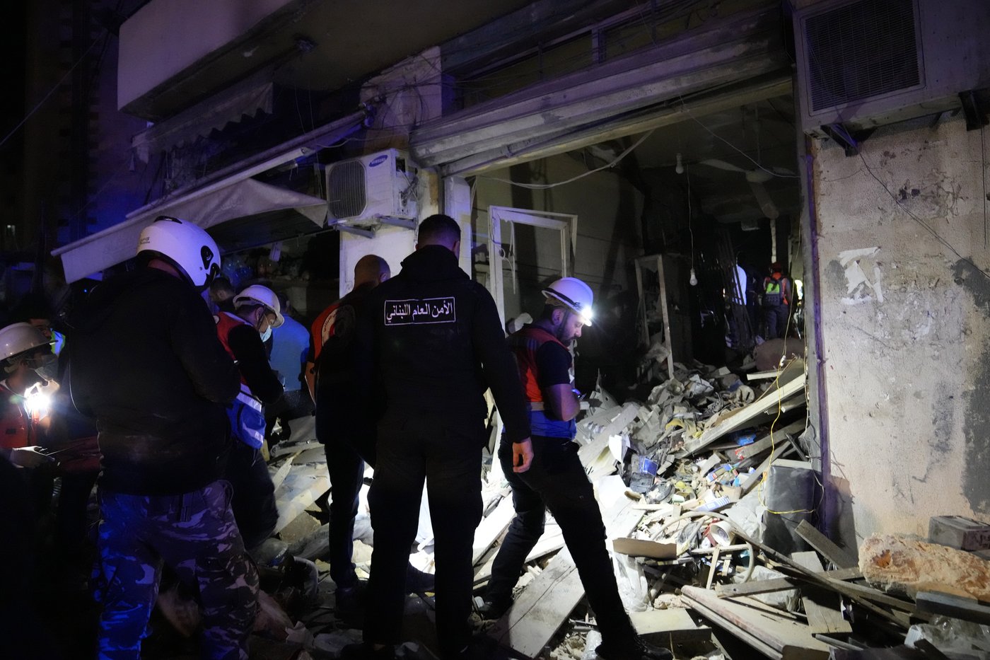 Israeli airstrike hits central Beirut near key government buildings and embassies | iNFOnews.ca