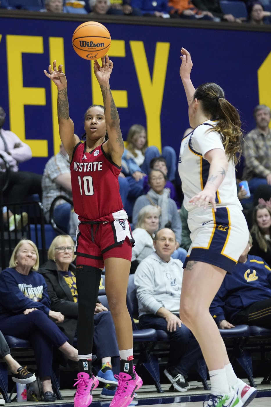 Suarez, Williams lead No. 24 California women past 21st-ranked NC State 78-71 | iNFOnews.ca Suarez, Williams lead No. 24 California women past 21st-ranked NC State 78-71 | iNFOnews.ca