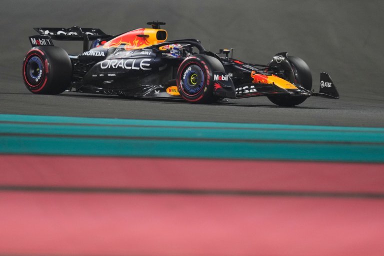 Max Verstappen takes pole position for F1 title-deciding Abu Dhabi GP | iNFOnews.ca